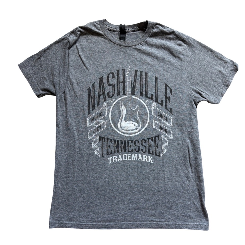 Gildan Nashville Tennessee Music City Guitar Graphic T-Shirt Gray Mens Medium